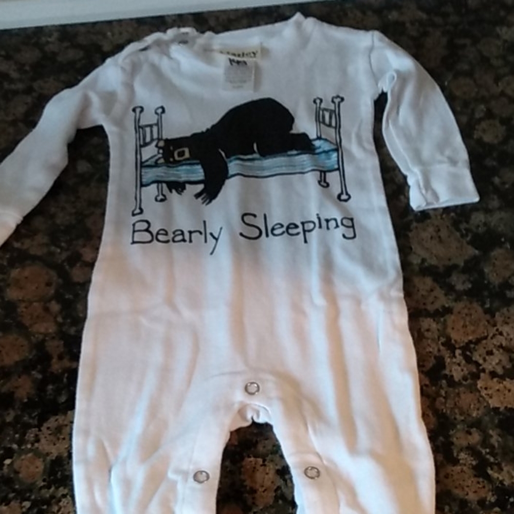 Onesie - Picture 3 of 6